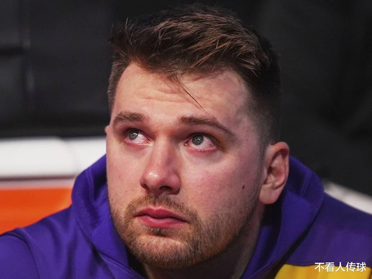 随机包含浓眉哥关键节点出色防守，热火带队取胜！的词条